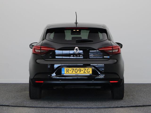 Renault CLIO E-Tech Hybrid 145pk Evolution | Lichtmetalen velgen | Getint glas | parkeersensoren | Navigatie |