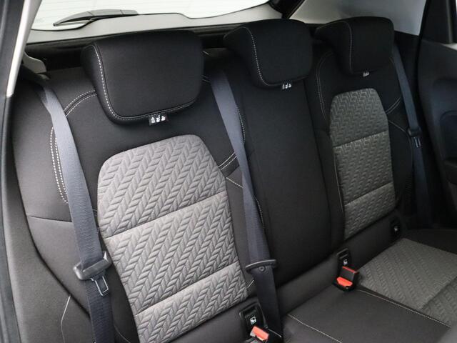 Renault CLIO E-Tech Hybrid 145pk Evolution | Lichtmetalen velgen | Getint glas | parkeersensoren | Navigatie |
