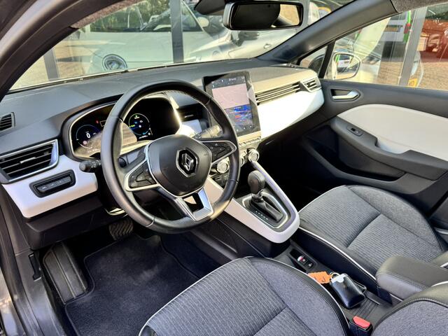 Renault CLIO 1.6 E-Tech Hybrid 145 Techno*Navi*Camera*