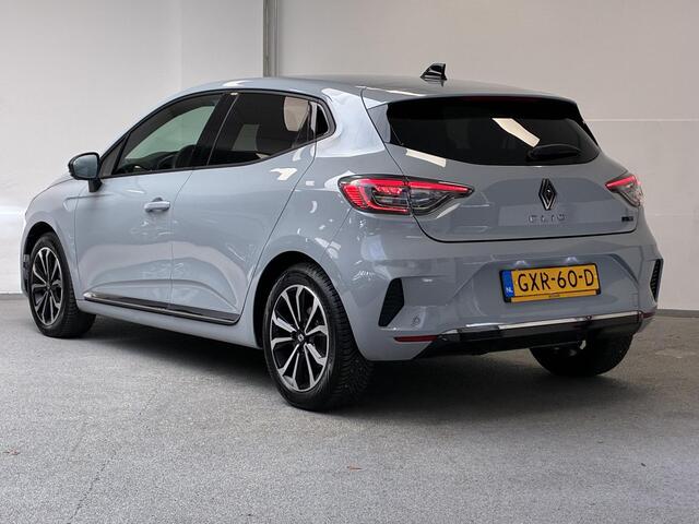 Renault CLIO 1.6 E-Tech Full Hybrid 145 techno | Stoelverwarming | 360° Camera | Navigatie | Adaptive Cruise Control |