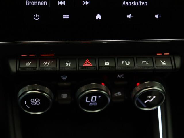 Renault CLIO 130pk TCe Initiale Paris Apple Carplay/Android Auto | Climate