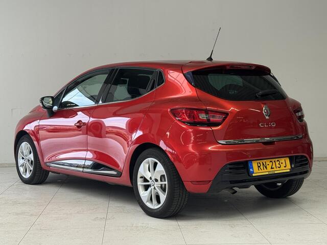Renault CLIO 0.9 TCe Limited | Navigatie | Parkeersensoren | Cruise Control | DAB+ |
