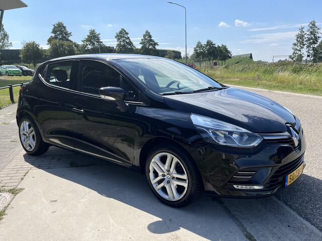 Renault CLIO 0.9 TCe Dealer onderhouden / Navigatie / Airco / Elek. Ramen V /
