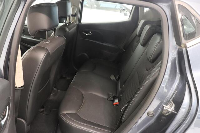 Renault CLIO 1.2 TCe Intens EDC | Climate control | LED | R-Link Navigatie | Trekhaak | Stoelverwarming | Cruise control | Key-Less |