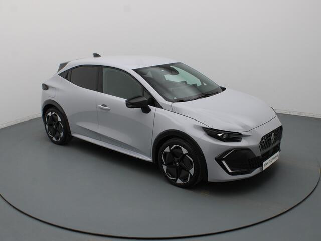 Renault CLIO 1.8 Hybrid 160 techno 360° Camera | Adapt. Cruise | Parkeersens. v+a | Stoelverw. | 18" velgen