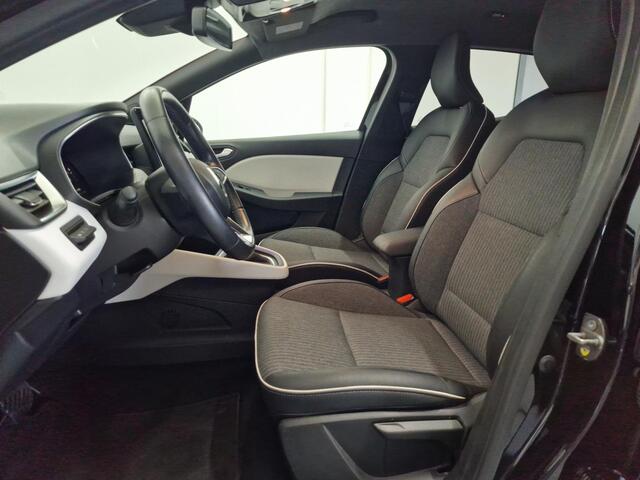 Renault CLIO 1.6 E-Tech Hybrid 145 Techno Navigatie, Keyless Entry/Start, Achteruitrijcamera, Parkeersensoren, Luxe bekleding