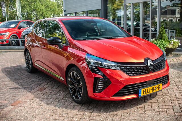 Renault CLIO 1.6 E-Tech Full Hybrid 145 techno | Cruise Control | Climate Control | Camera | Pack winter | 17 Inch Lichtmetalen Velgen | 7900KM! | Wordt verwacht
