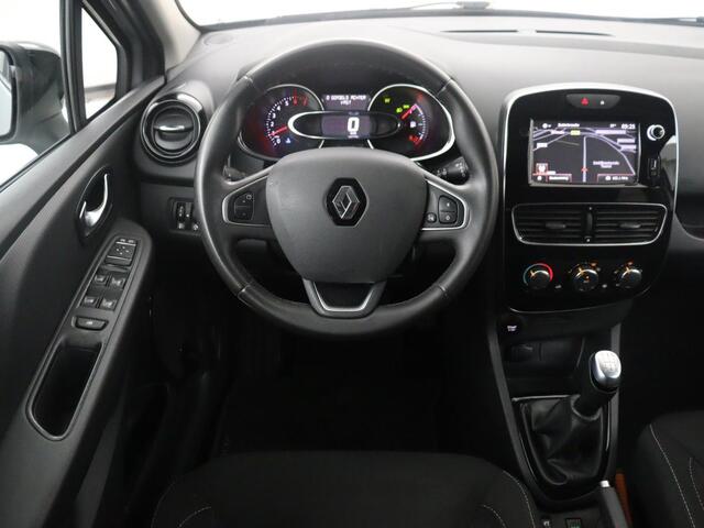 Renault CLIO 0.9 TCe Limited | Cruise control | Park assist | Bluetooth | Navigatie | DAB | Getint glas | Full LED | Lichtmetaal 16'' |