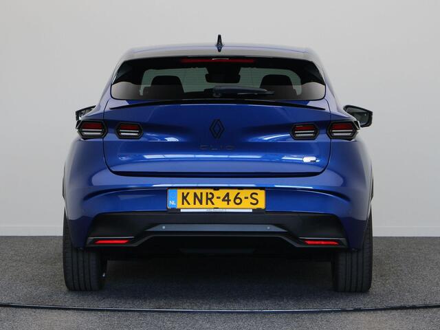 Renault CLIO Hybrid 160pk esprit Alpine | Harman kardon | Stoel- en stuurwielverwarming | Achterspoiler | 360 graden camera |