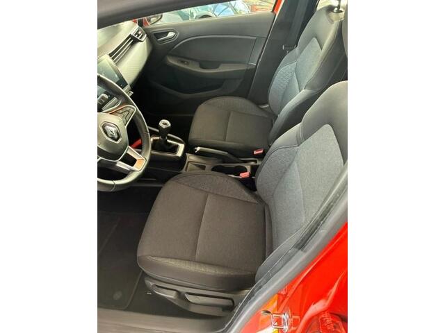 Renault CLIO 1.0 TCe Zen | Airco | LM-Velgen | Apple Carplay / Android Auto | Weinig km |