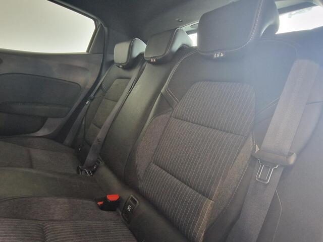Renault CLIO 1.0 TCe Intens | NAVIGATIE | STOELVERWARMING | PARKEERSENSOREN ACHTER |