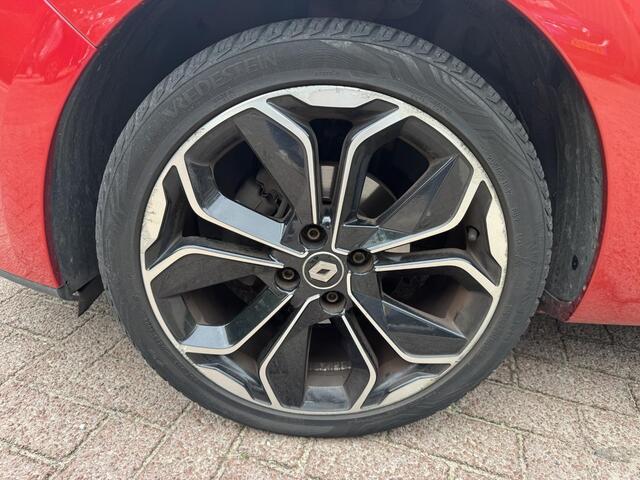 Renault CLIO 1.2 TCe Intens