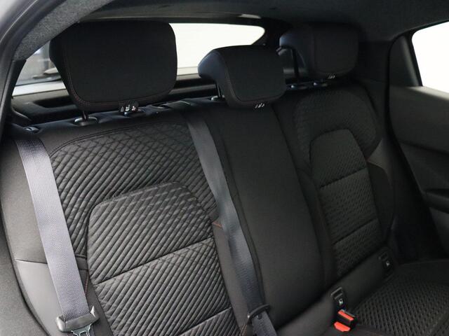Renault CLIO TCe 115pk techno | Vijf jaar garantie | Stoelverwarming | 18" LMV | Blind spot warning |