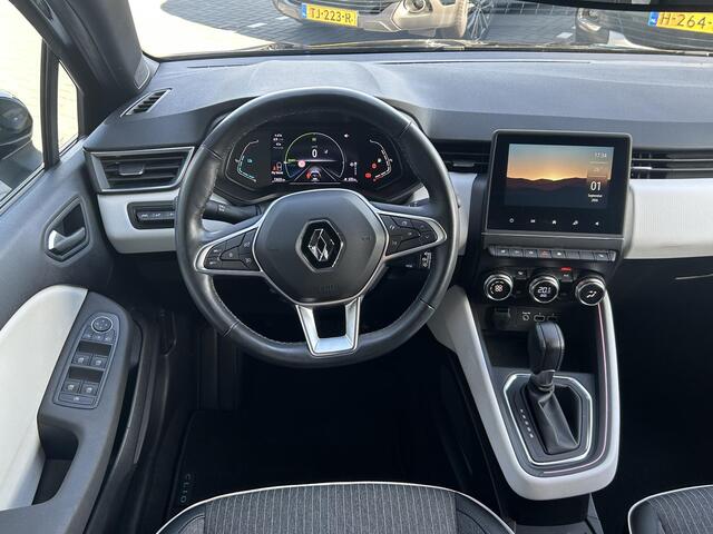 Renault CLIO 1.6 E-Tech Hybrid 145 Techno | Stuur Verwarming | Camera | Blind Spot | Stoelverwarming | Bluetooth | Apple Car play/Android Auto |