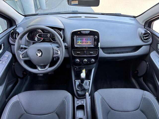 Renault CLIO TCe 90 Zen Navi Trekhaak All Season banden