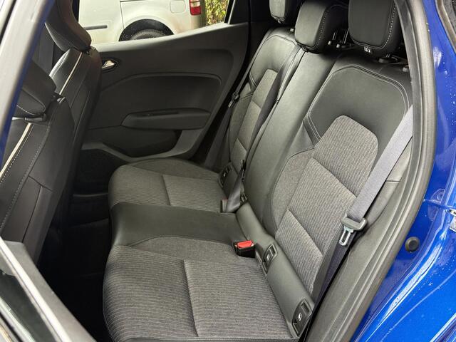 Renault CLIO 1.0 TCe 90 Techno - Navigatie - Trekhaak - Achteruitrij Camera - Stoel/stuur Verwarming