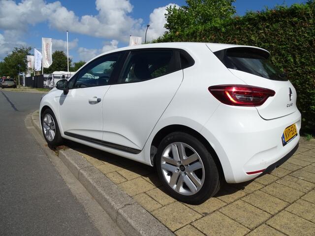 Renault CLIO 1.0 TCE INTENS-Media-Cruise-Led-Blth-Usb-Verw stln
