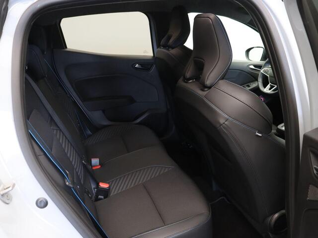Renault CLIO E-Tech Full Hybrid 145pk esprit Alpine | Adaptive cruise control | Climate control | Sportstoelen | Apple carplay / Android auto | Achteruitrijcamera |