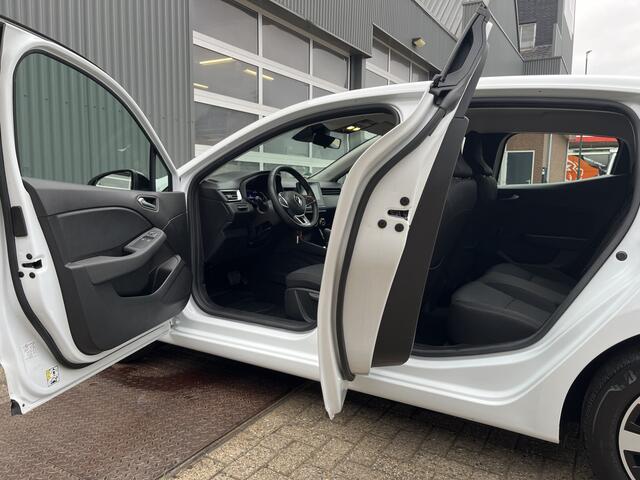 Renault CLIO 1.6 E-Tech Hybrid 145 Airco Cruise controle Carplay Telefoonverbinding Lane Assist Stuurwielbediening