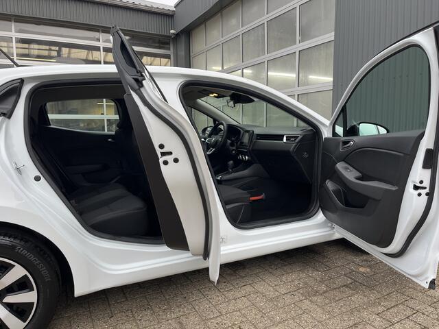 Renault CLIO 1.6 E-Tech Hybrid 145 Airco Cruise controle Carplay Telefoonverbinding Lane Assist Stuurwielbediening