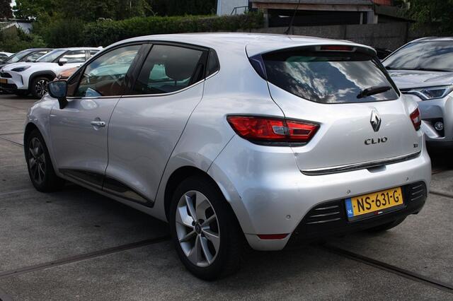 Renault CLIO 0.9 TCe Limited / NAP / Airco / Facelift / Navi / Dealer ondh.