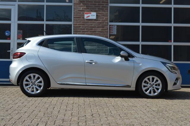 Renault CLIO 1.6 E-TECH | HYBRID - AUT - NAVI
