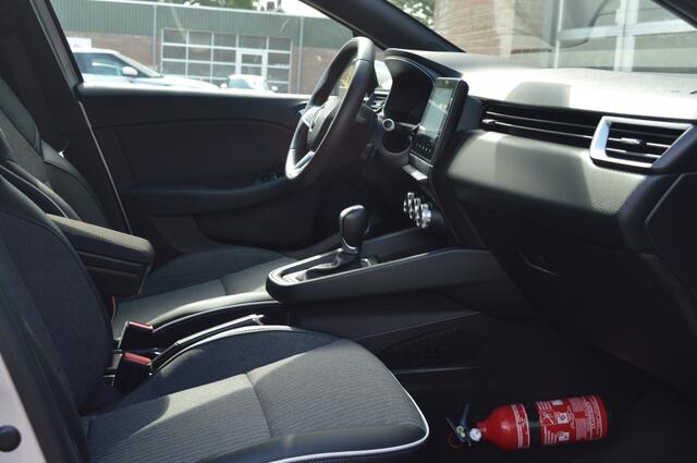 Renault CLIO 1.6 E-TECH | HYBRID - AUT - NAVI