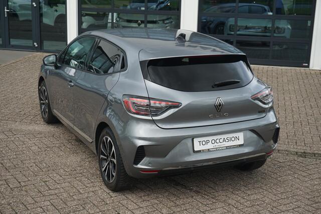 Renault CLIO 1.6 E-Tech Full Hybrid 145 Techno