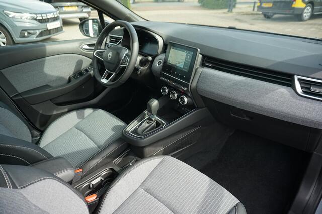 Renault CLIO 1.6 E-Tech Full Hybrid 145 Techno