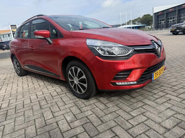Renault CLIO Estate 0.9 Energy TCe Limited Navigatie, Parkeersnes, Airco, etc..