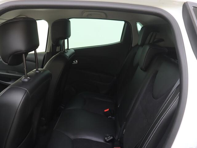 Renault CLIO TCe 90 Intens | Climate Control | LED | Keyless | Navigatie