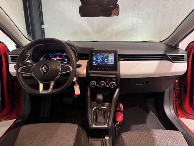 Renault CLIO 1.6 E-Tech Hybrid 145 Evolution | navi | carplay | camera |
