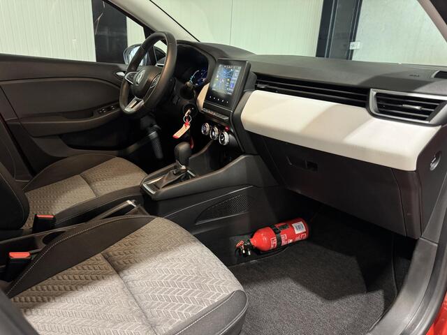 Renault CLIO 1.6 E-Tech Hybrid 145 Evolution | navi | carplay | camera |
