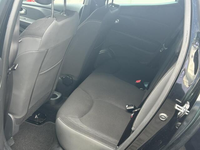 Renault CLIO 0.9 TCe Limited | Navigatie | Parkeersensoren Achter | Climate Control | Cruise Control |