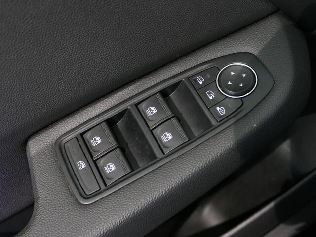 Renault CLIO 1.0 TCe Intens Camera, All Season, Sensoren V+A, Clima
