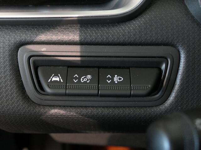 Renault CLIO 1.0 TCe Intens Camera, All Season, Sensoren V+A, Clima