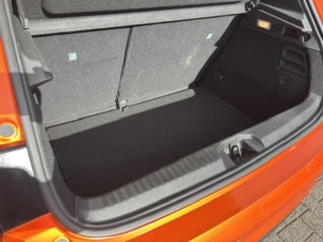 Renault CLIO 1.0 TCe Intens Applecarplay klima Cruise Lmv Nap