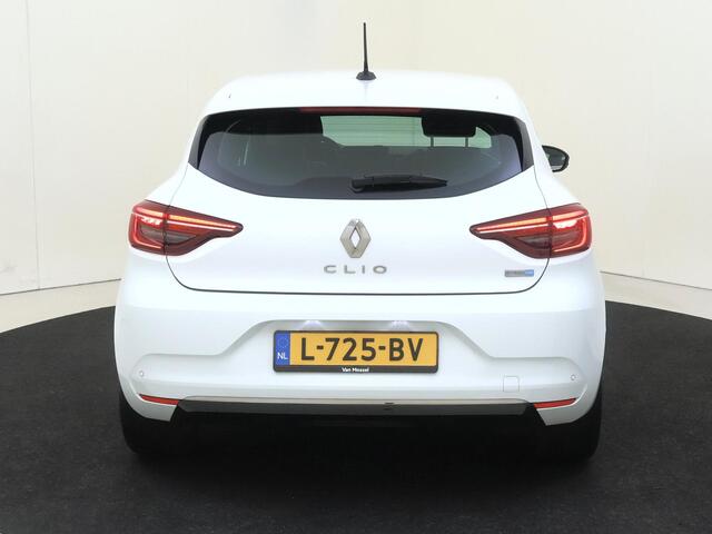Renault CLIO 1.6 E-Tech Hybrid 140 Intens AUTOMAAT | Pack Comfort | airco automatisch | Apple Carplay/Android | Autonomous Emergency Braking | cruise control | lederen/stof bekleding | LED koplampen | lichtmetalen velgen 16" |