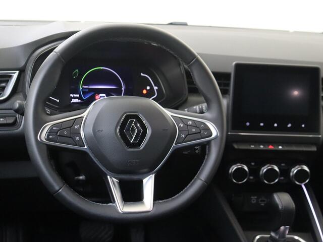 Renault CLIO 1.6 E-Tech Hybrid Intens 145PK | Automaat | Trekhaak | Navigatie via Telefoon | Climate Control | Parkeersensoren | Apple CarPlay & Android Auto