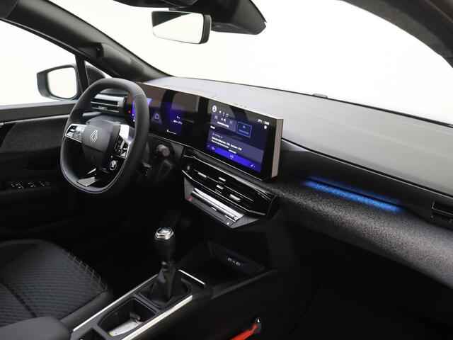 Renault CLIO 1.2 TCe 115 techno | Parkeersensoren | Navigatie | Achteruitrijcamera