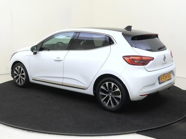 Renault CLIO 1.6 E-Tech Hybrid 145 Techno | Pack winter | Apple Carplay/Android | Camera | electronic climate control | lederen/stof bekleding | LED koplampen | lichtmetalen velgen 16" | navigatiesysteem |