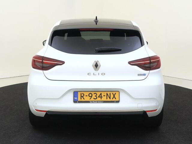 Renault CLIO 1.6 E-Tech Hybrid 145 Techno | Pack winter | Apple Carplay/Android | Camera | electronic climate control | lederen/stof bekleding | LED koplampen | lichtmetalen velgen 16" | navigatiesysteem |