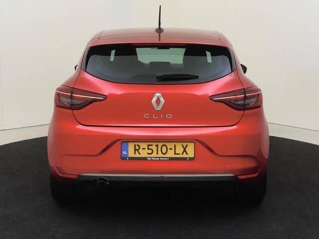 Renault CLIO 1.0 TCe Intens | Navigatie | Auto Airco | Parkeer sensoren | Lm Velgen