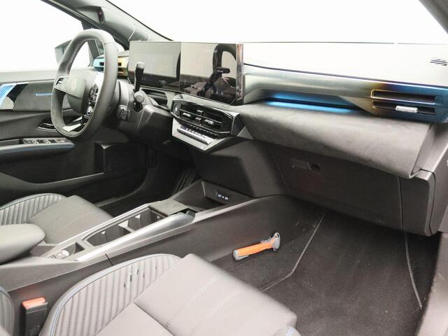 Renault CLIO 1.8 Hybrid Esprit Alpine 160PK | Harman Kardon Audio | Adaptieve Cruise Control met Stuurhulp | Google Navigatie | Stoel- en Stuurverwarming | 360 Graden Camera | 18'' Inch Velgen | Apple CarPlay & Android Auto
