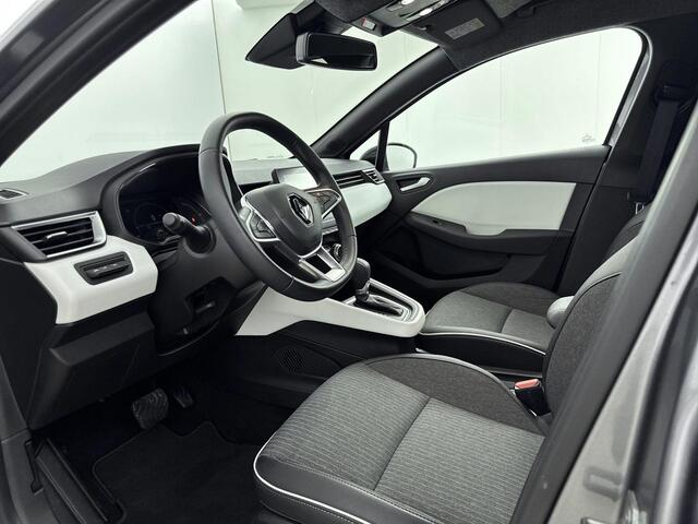 Renault CLIO 1.6 E-Tech Hybrid 145Pk Automaat Techno | Achteruitrijcamera | Climate Control | Apple Carplay/Android Auto | Navigatie | Keyless Entry | Cruise Control | Lichtmetalen velgen | Privacy Glass |
