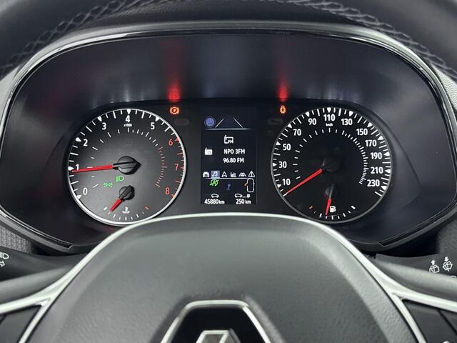 Renault CLIO 1.0 TCe 90Pk Zen | Airco | Navigatie | Parkeersensoren Achter | Bluetooth Telefoon Voorbereiding | All-Season Banden | Apple Carplay & Android Auto | Cruise Control & Snelheidsbegrenzer | Licht & Regensensor |