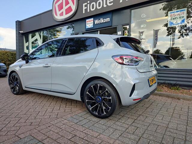 Renault CLIO V 1.6 E-Tech Hybrid Esprit Alpine Carplay, 360 camera, Bose, Stoel + stuurverwarming, 17 inch