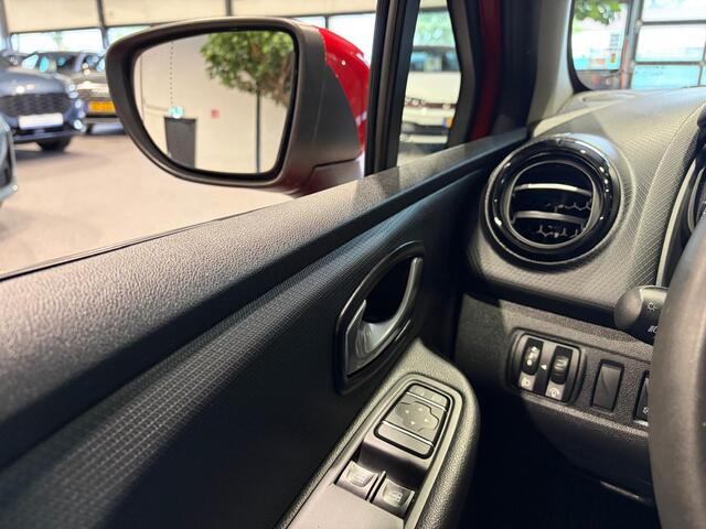 Renault CLIO Estate 0.9 TCe Intens Weinig KM | Trekhaak | Navigatie | Airco
