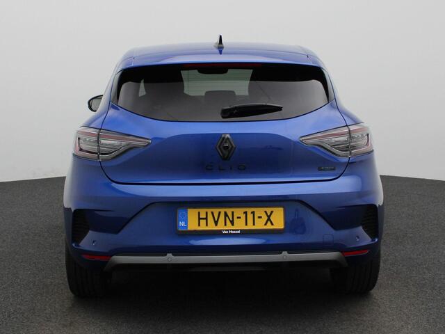 Renault CLIO 1.6 E-Tech Full Hybrid 145Pk esprit Alpine | Navigatie | Apple Carplay/Android Auto | Parkeersensoren Voor & Achter | Achteruitrijcamera | Adaptieve Cruise Control | Licht & Regensensor | Privacy Glass |