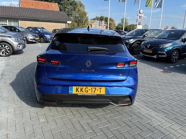 Renault CLIO 1.8 Hybrid 160 techno Around View Camera | 18 inch Lichtmetalen velgen